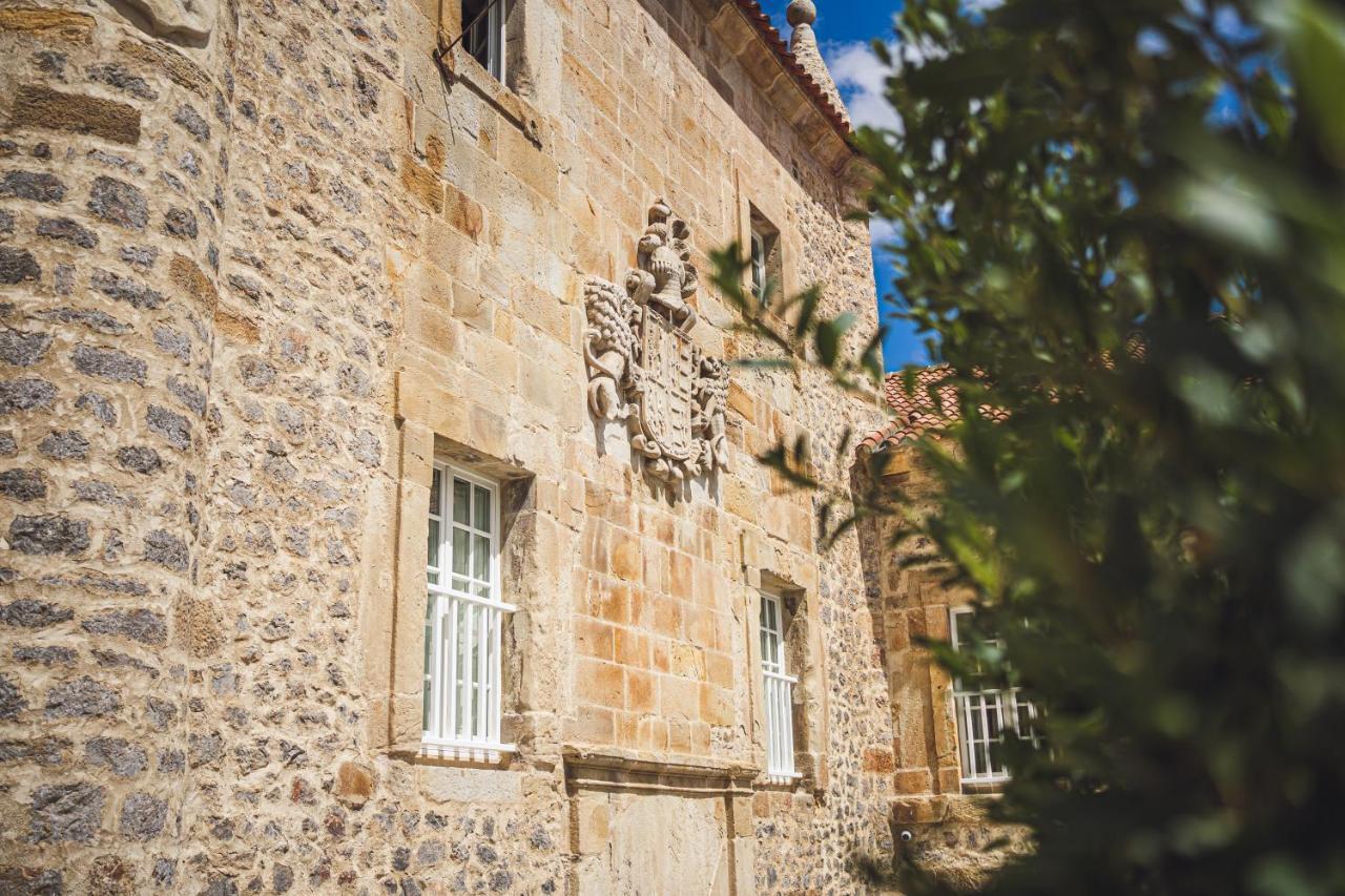 Palacio De Los Acevedo Hotel Hoznayo Exterior photo